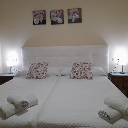 Hostal San Roque Guadalajara Buitenkant foto