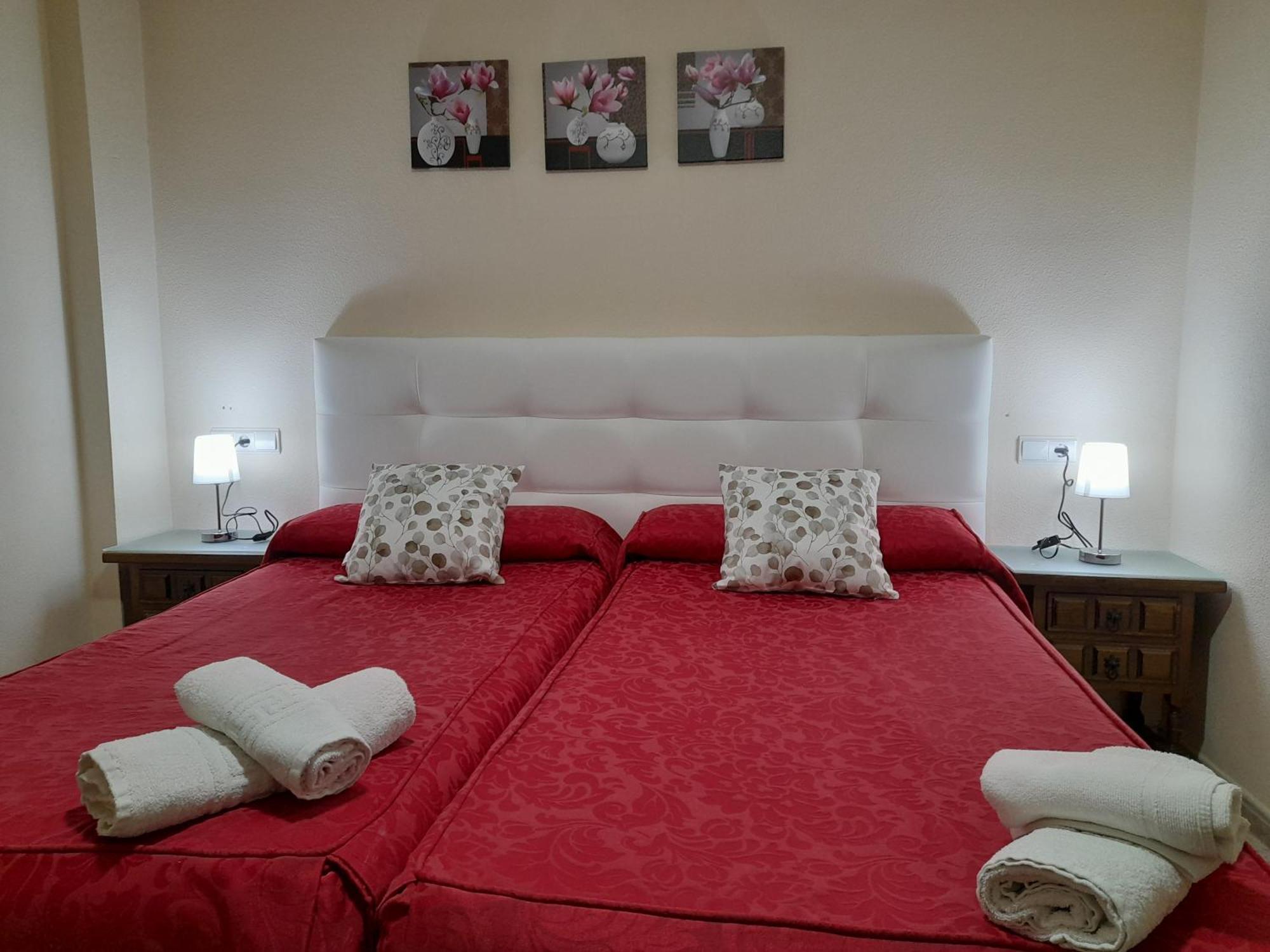 Hostal San Roque Guadalajara Buitenkant foto