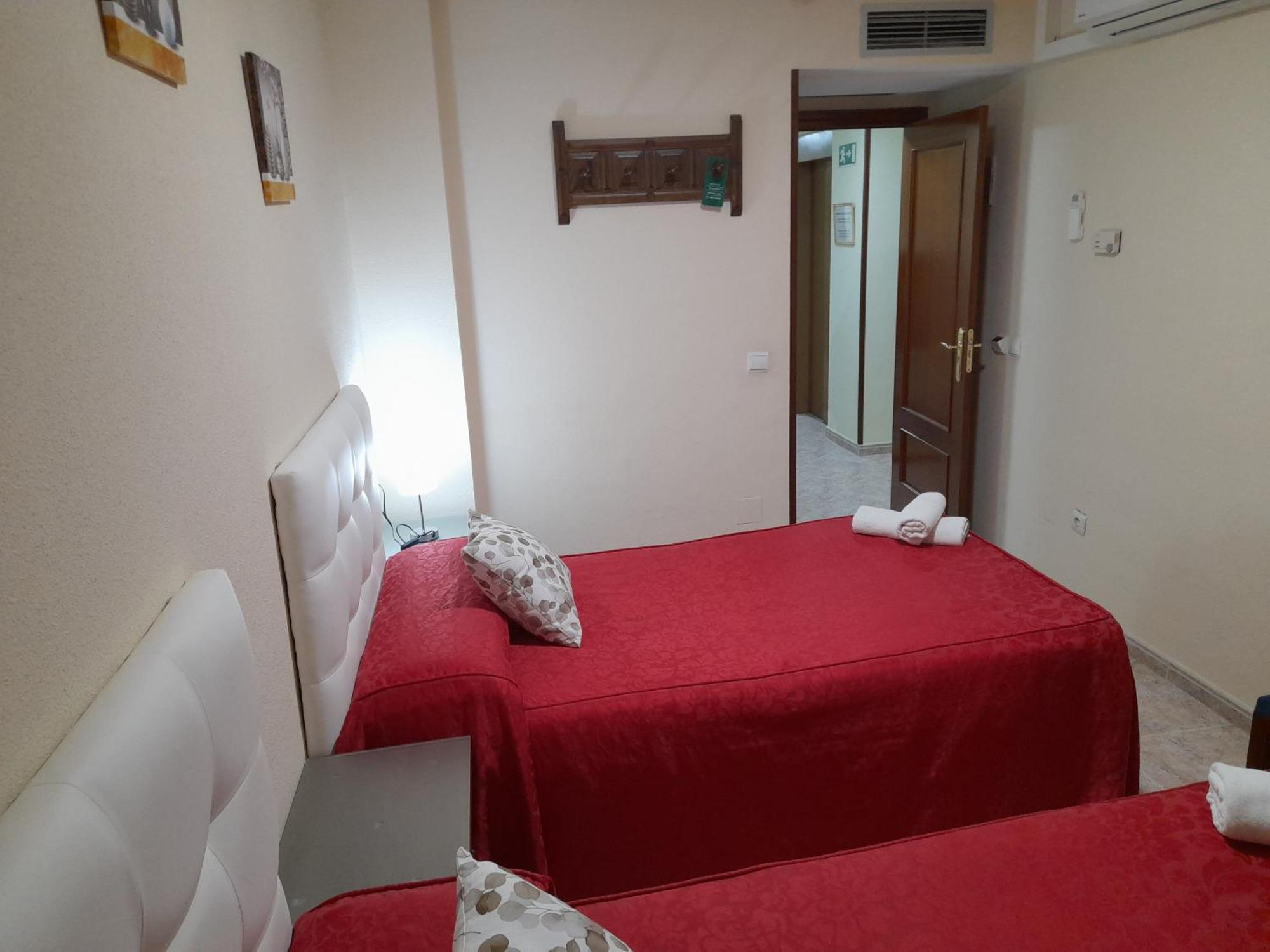Hostal San Roque Guadalajara Buitenkant foto